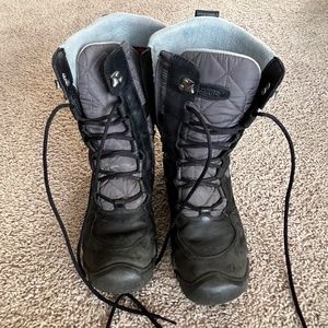 Women's Keen Waterproof Snow Hiking Boots Black Size 8.5